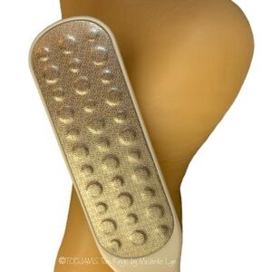 THE MIRACLE WORKER FOOT FILE Smooth Soft Feet Heels Toes Soles Spa Pedicure File